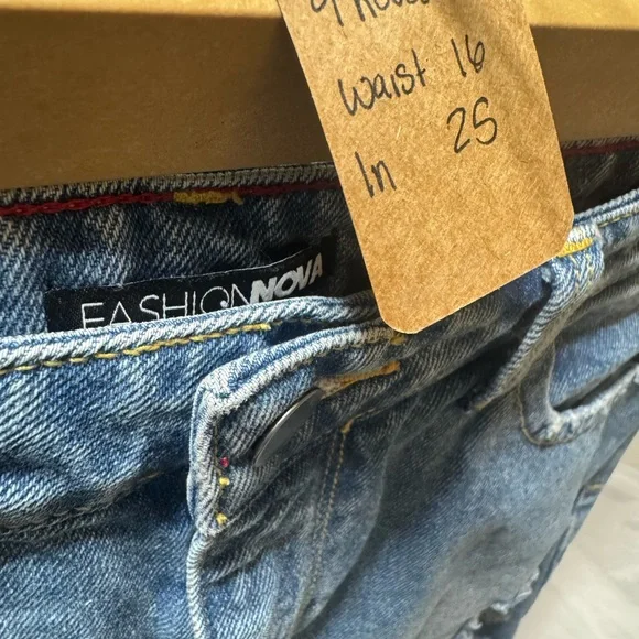 Sold as unlisted - Picture 4 of 4